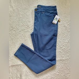 New Women’s Michael Kors blue colored jeans - size 8 - NEW with tags